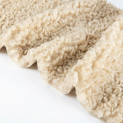 Desenhos personalizados 100% poliéster tricô peluche Teddy Velvet para roupas de inverno