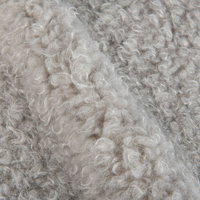 Desenhos personalizados 100% poliéster tricô peluche Teddy Velvet para roupas de inverno