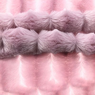 Estilo de aparência Tecido Plush PV com 100% de conteúdo de fio de poliéster conforme seu pedido