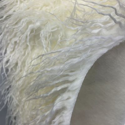 Pelúcia falsa de rabanete desfiada para a produção de vestuário