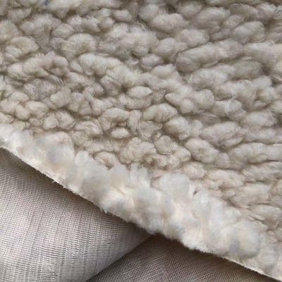Tecido 100% poliéster de pelúcia tricô 320gm 58/60" largura Secagem rápida para tecido Sherpa