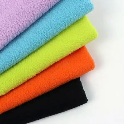 155cm Largura Pincel de dois lados de um lado Anti-Pilling tecido de lã polar para pijama de inverno