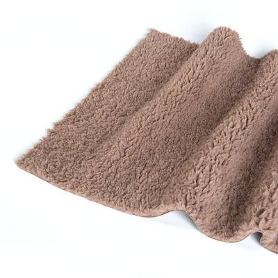 Contagem de fios personalizáveis 100% poliéster sherpa lã Teddy Bonded Suede Tecido de malha