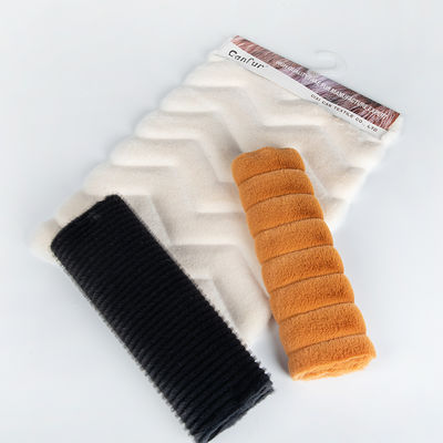 Cores personalizadas 100% Poliéster Brushed Soft PV Plush Falso Coelho Pelúcia Tecido para casaco