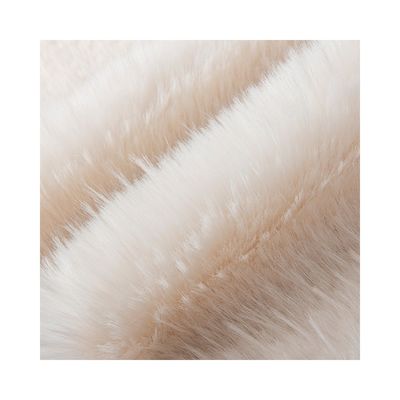 Cores personalizadas Tecido de pele falsa de poliéster 100% para roupas de casaco de senhora Alta densidade