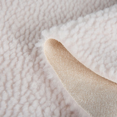 290±10gm Colete de Inverno de tecido de casca macia com camarão Teddy Sherpa Fleece de pele falsa