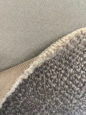 Tecido de Teddy Sherpa de pele falsa de pelúcia artificial suave com material de frente 100% poliéster