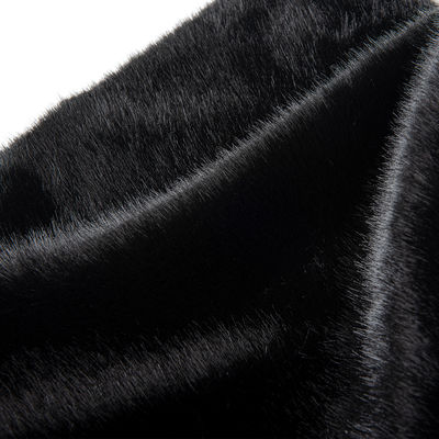 Resistência à cor Grau 4-5 Tecido de pele falsa preto para pulôveres e vestuário de inverno